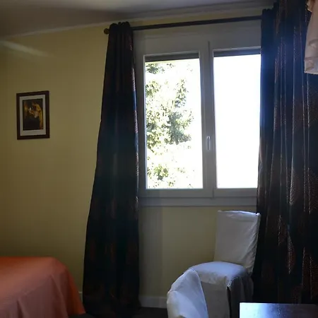 Hotel De La Palombiere Antichan-de-Frontignes